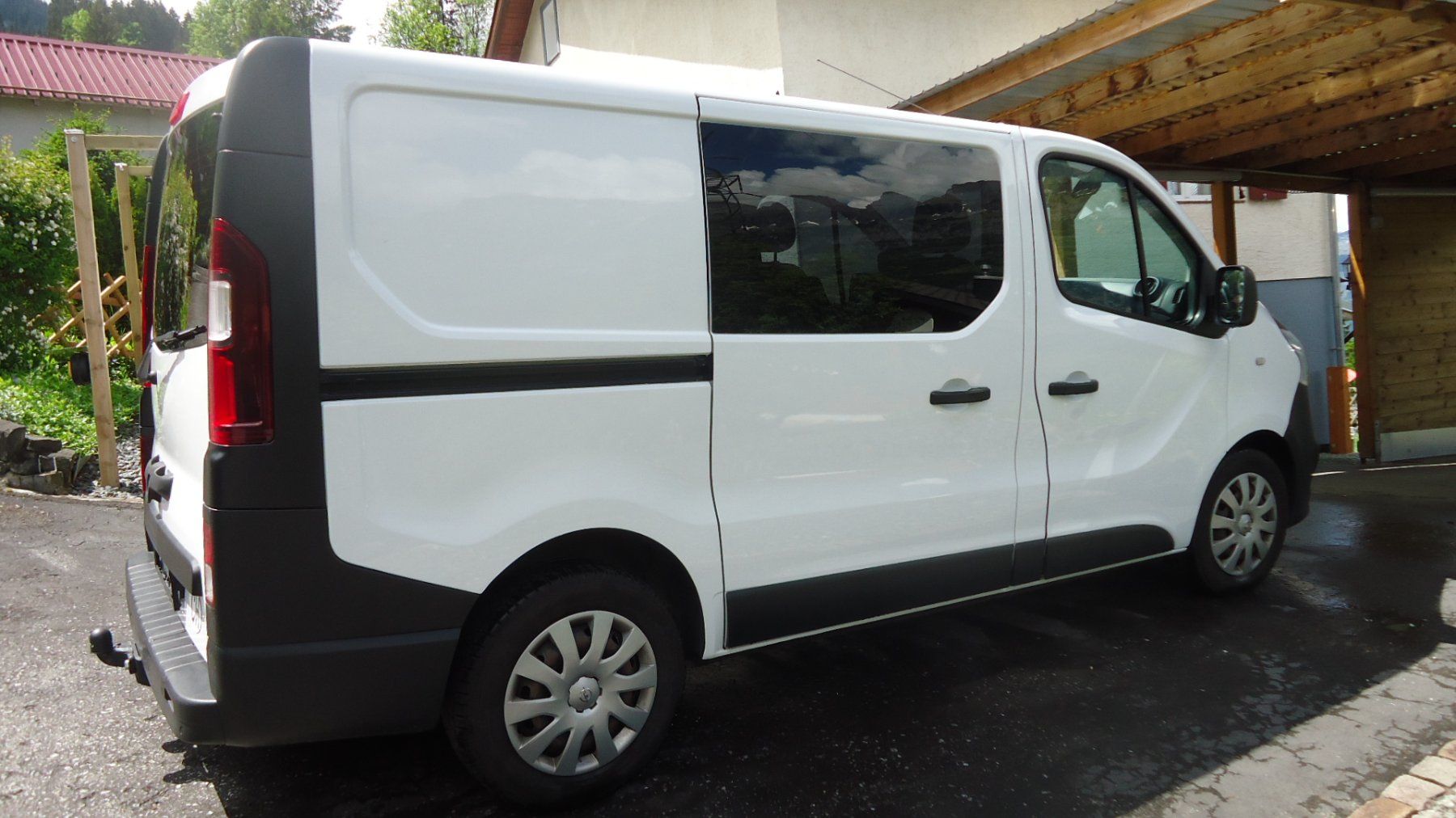 Opel Veicoli da campeggio: Camper Opel Vivaro – Usato da Oberterzen venduto da baerlian 1