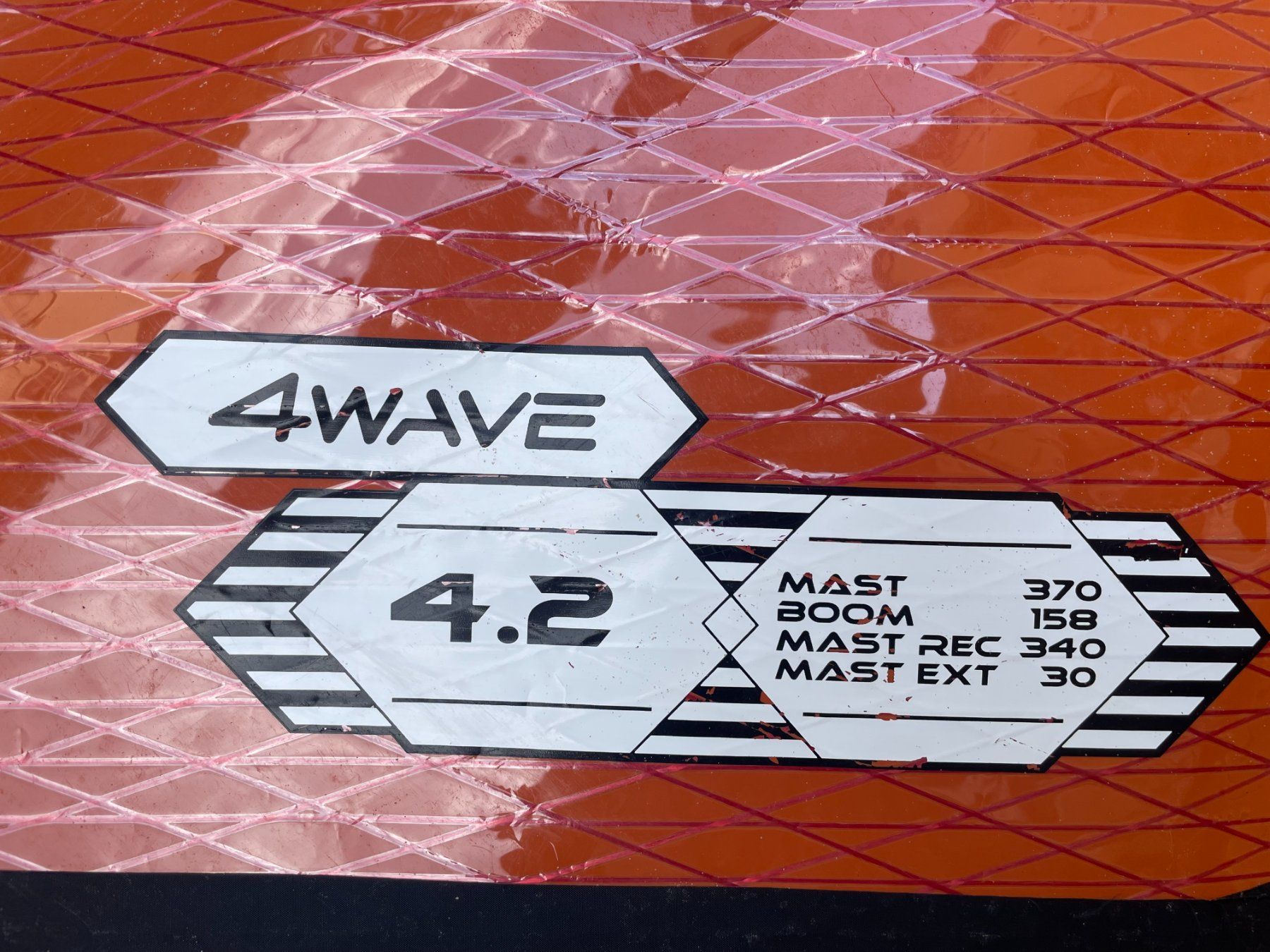 Surf: Windsurf-Segel, 4.2m2, Loftsails „4 Wave“ – Usato da Freienbach venduto da Minx1 1