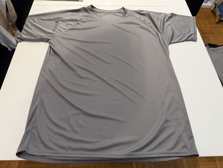 Graues Funktionsshirt Erwachsene von Cona Grösse S