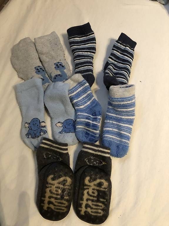 Socken für Kinder: Jungen Socken Set mit Stopfunktion – Gebraucht aus Neuenhof von FairDeal81
