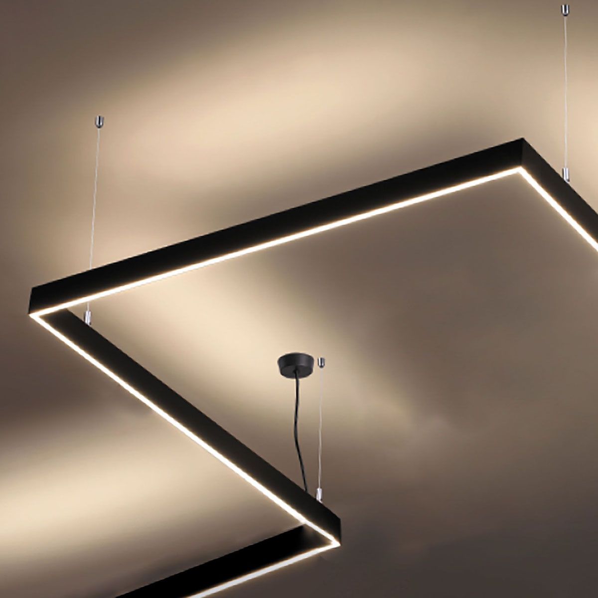 Lampadari & plafoniere: LED Pendelleuchte, Schwarz, 120 cm Länge – Nuovo (secondo la descrizione) da Kreuzlingen venduto da Smart-Light 2