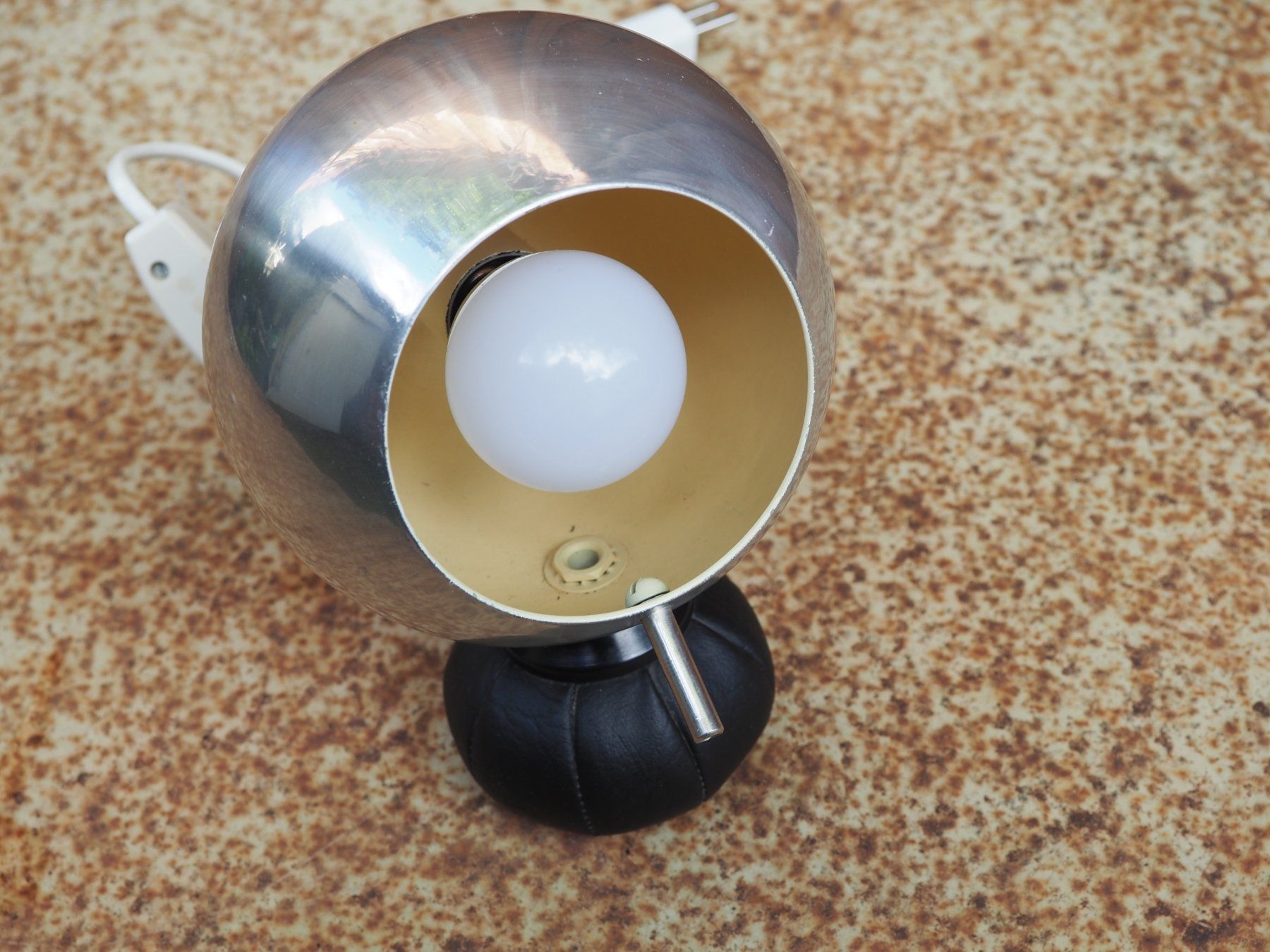 Lampade: Eye Ball Lampe – Usato da Schänis venduto da Wewu 2