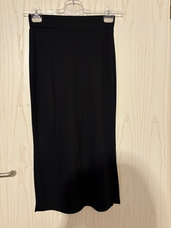 Schwarzer Esprit Rock, Grösse XS, Figurbetont, Neu!