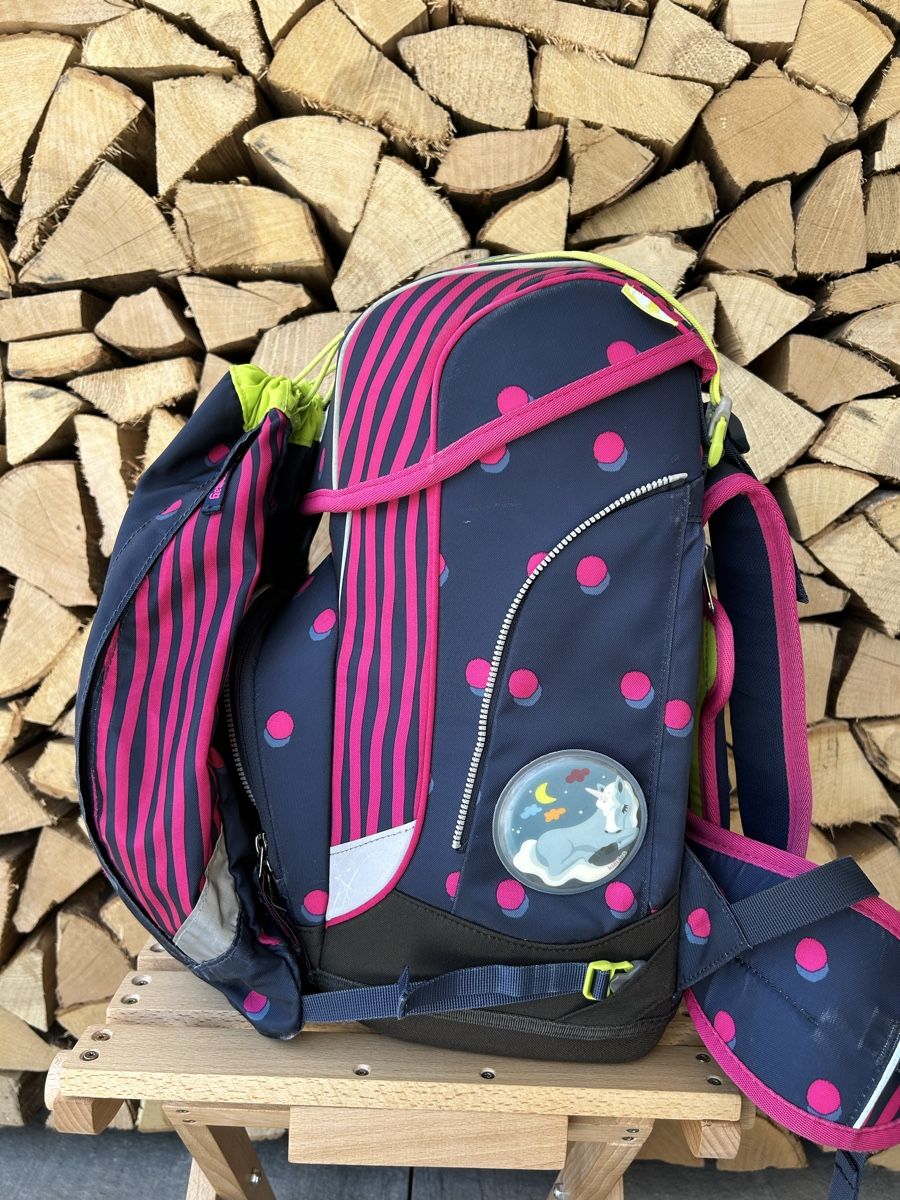 Ergobag Borse & Zaini: Ergobag Set Mädchen – Usato da Oberwangen TG venduto da alonsofan01 1