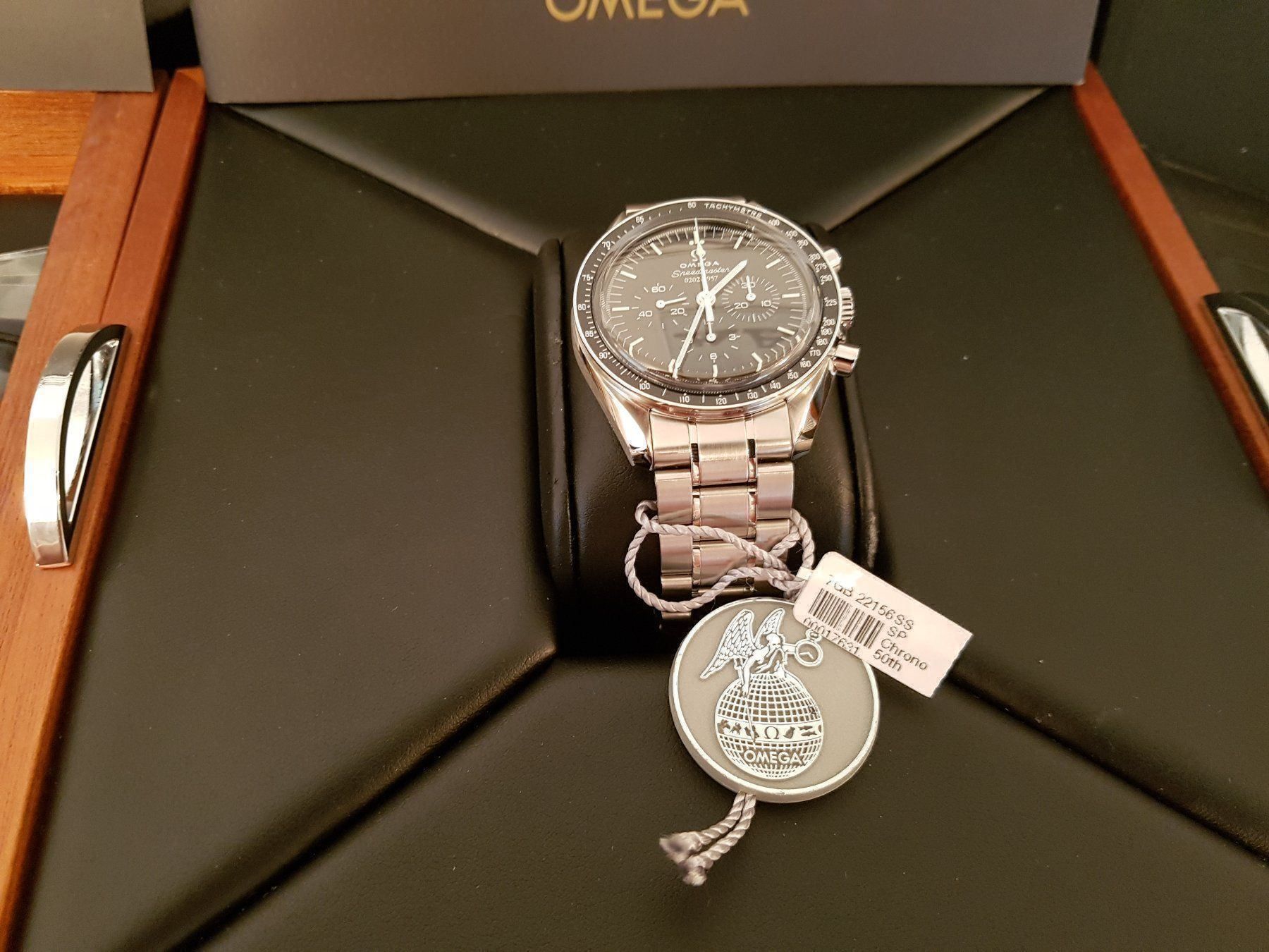 Omega Orologi: OMEGA Moonwatch, Speedmaster 50th Anniversary Ltd Series – Nuovo e nell'imballaggio originale da Wilen b. Wollerau venduto da Topclassic