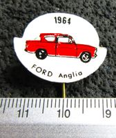 FORD ANGLIA AUTO ANSTECKNADEL UR-ALT VINTAGE OLDTIMER