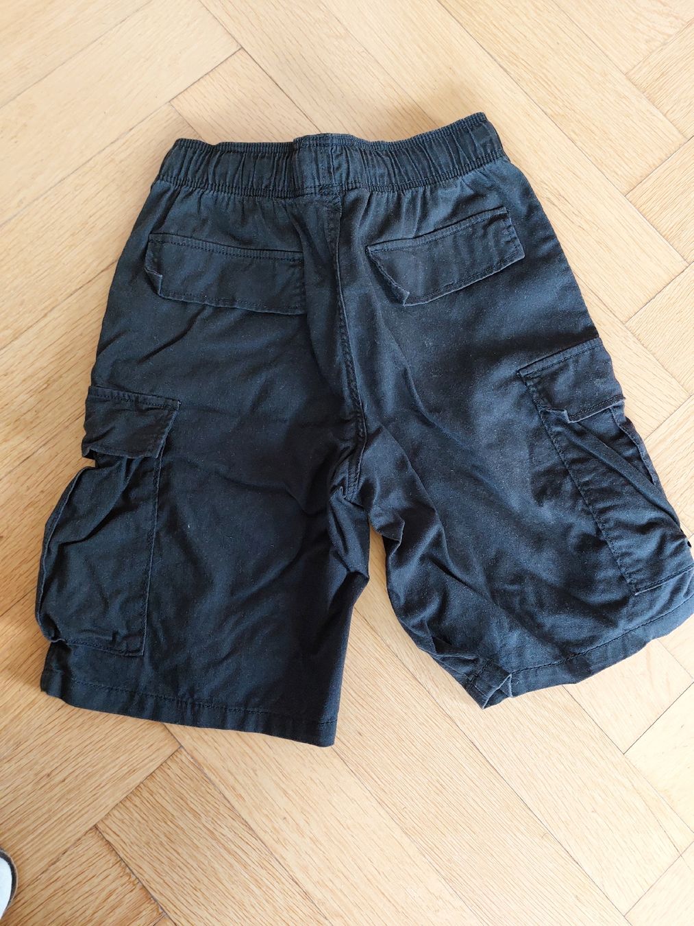 H&M Pantaloni: kurze Hosen – Usato da Kriens venduto da nordlicht09 1