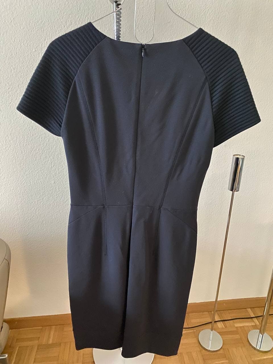 Luisa Cerano Vestiti: Luisa Cerano Kleid – Usato da Zürich venduto da dub_tj95 1