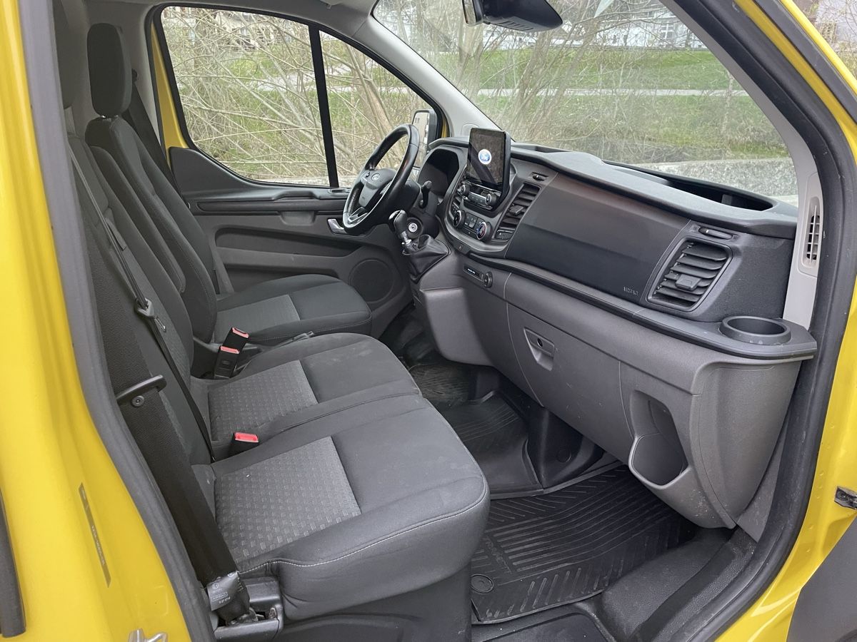 Ford Veicoli commerciali: Ford Custom 2019 – Usato da Einsiedeln venduto da Shkurte_K 4