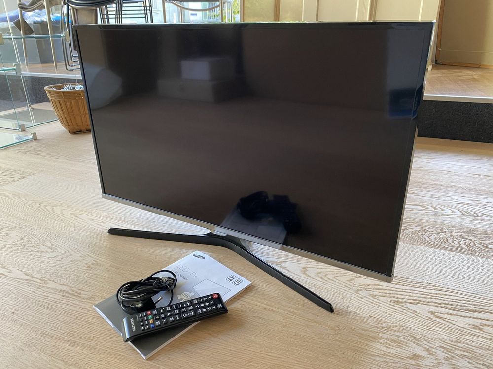 Verwunderlich Samsung 32 Zoll Fernseher Bildnull