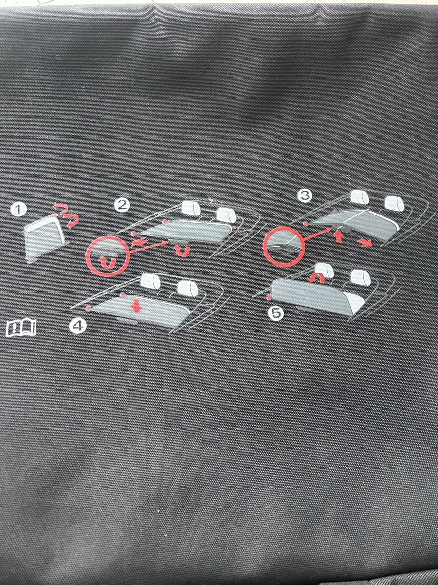 Audi Sonstiges Fahrzeugzubehör: Original Audi A5 Windschott & Tasche – Gebraucht aus Schöfflisdorf von gandig 3