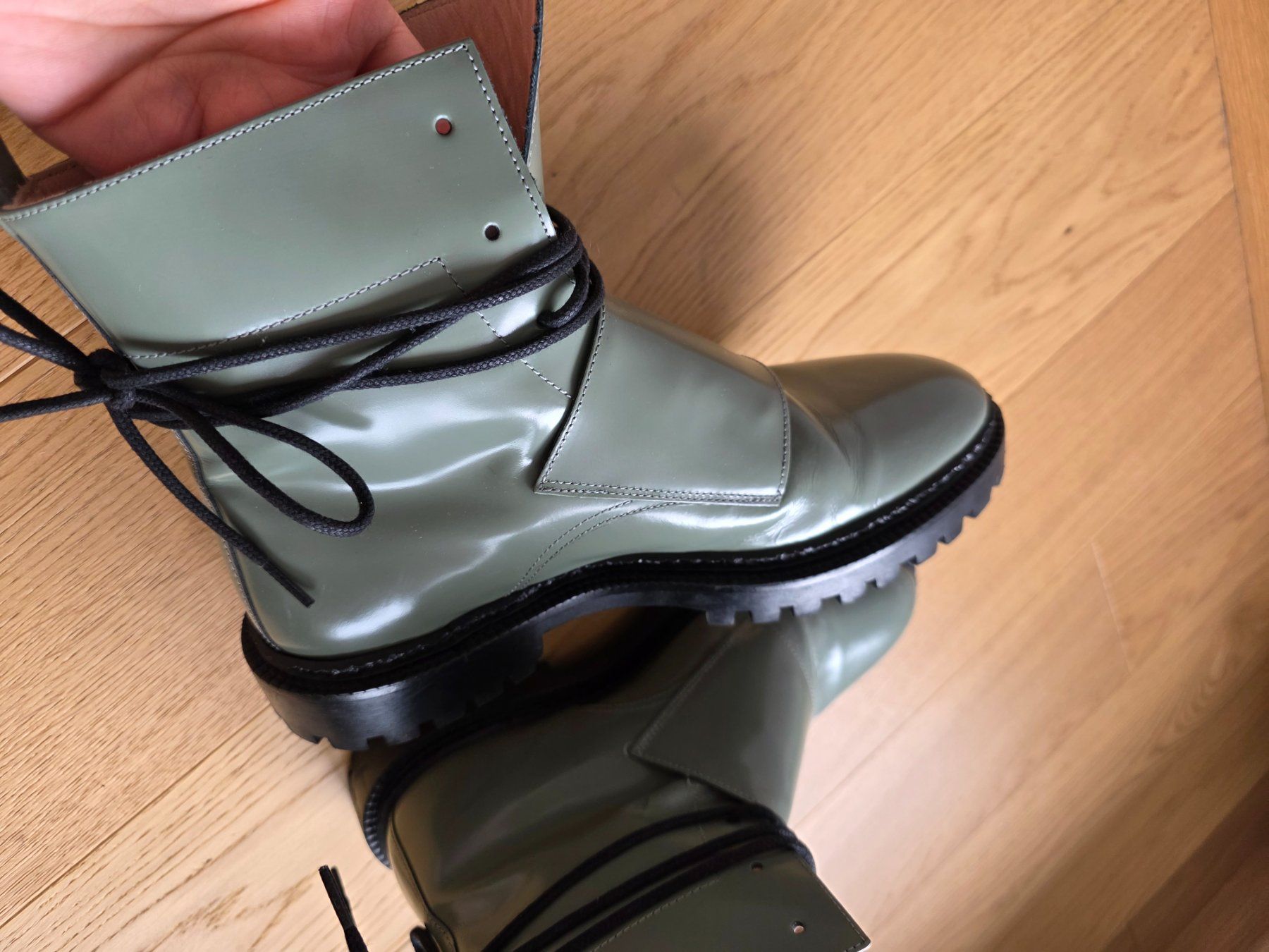 Scarpe da donna: Chaussures Inch handcrafted – Usato da Genève venduto da BarbaraCh- 4