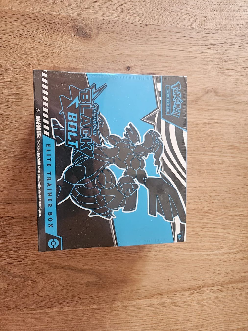 Pokémon Carte collezionabili: Pokémon Black Bolt Elite Trainer Box EN – Nuovo e nell'imballaggio originale da Oberkirch LU venduto da ala_8gjy