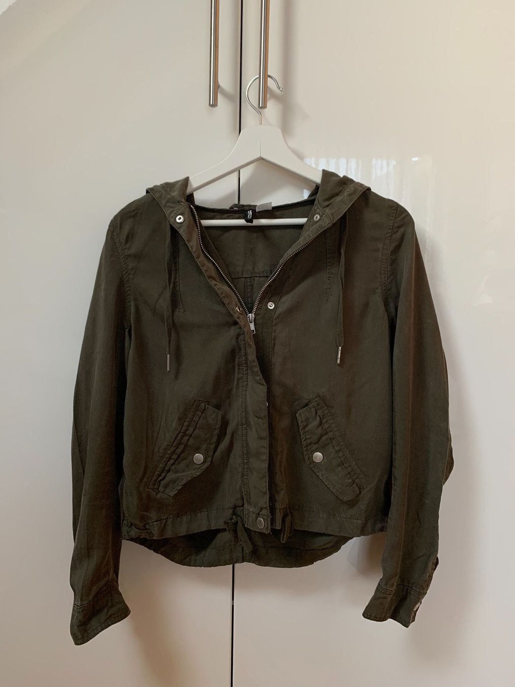 H&M Giacche & Cappotti: Übergangsjacke grün – Usato da Maisprach venduto da jokoundklaas