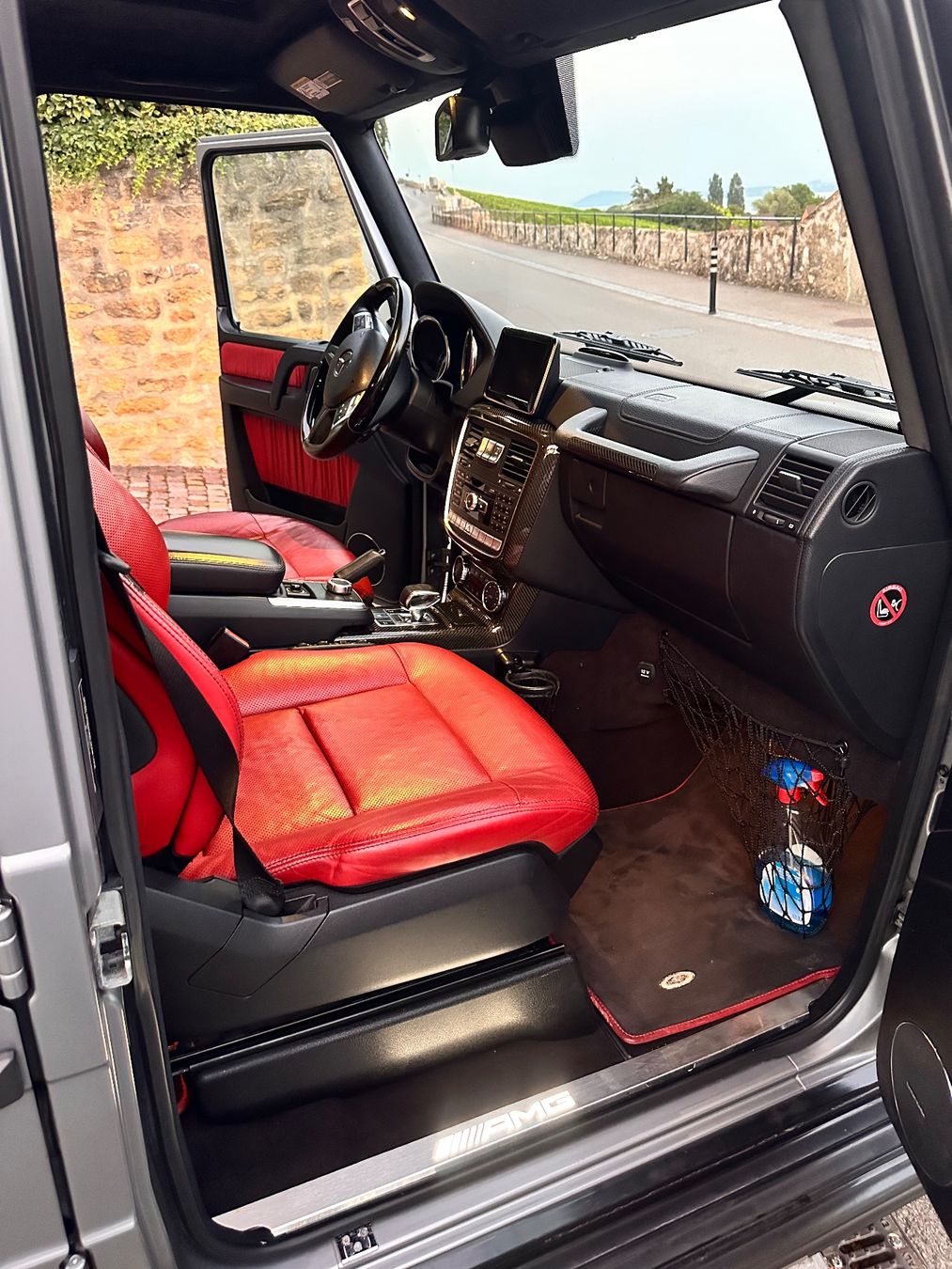 Mercedes-Benz Automobili: Mercedes-Benz G63 AMG – Usato da Genève venduto da SovereignWatch 8