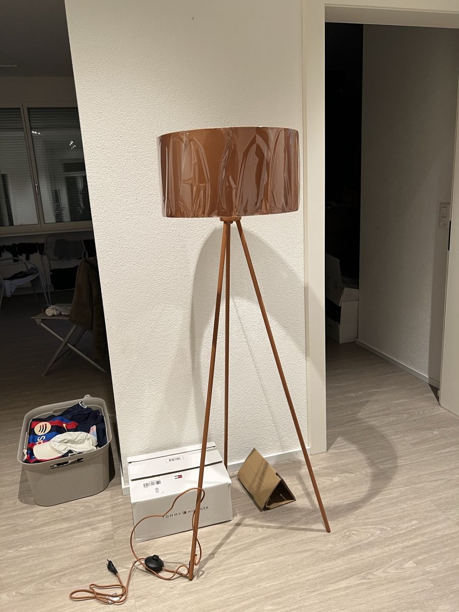 Westwing Lampade: Tripod Lamp Westwing – Usato da Zürich venduto da vba_b8vf