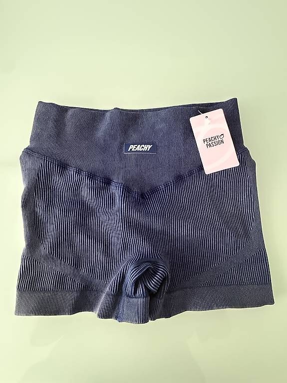 Leggings: Peachy Passion Shorts Gr. L – Usato da Root venduto da Andrea1120 1