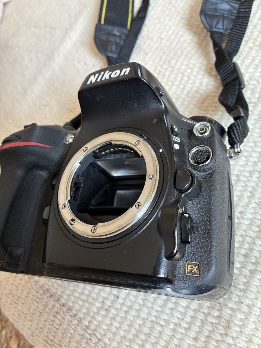 Nikon Fotocamera: Nikon D800 FX case – Usato da Bern venduto da wisemagpie 6