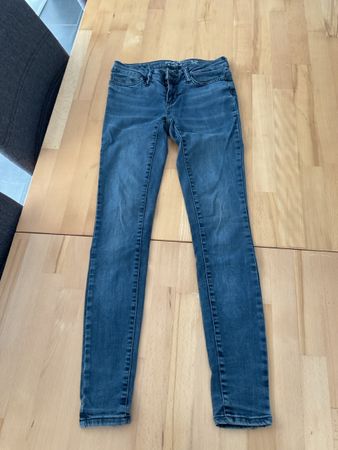 Noisy may Jeans Used Top Zustand, Damen Hose, Grösse 25 / 30