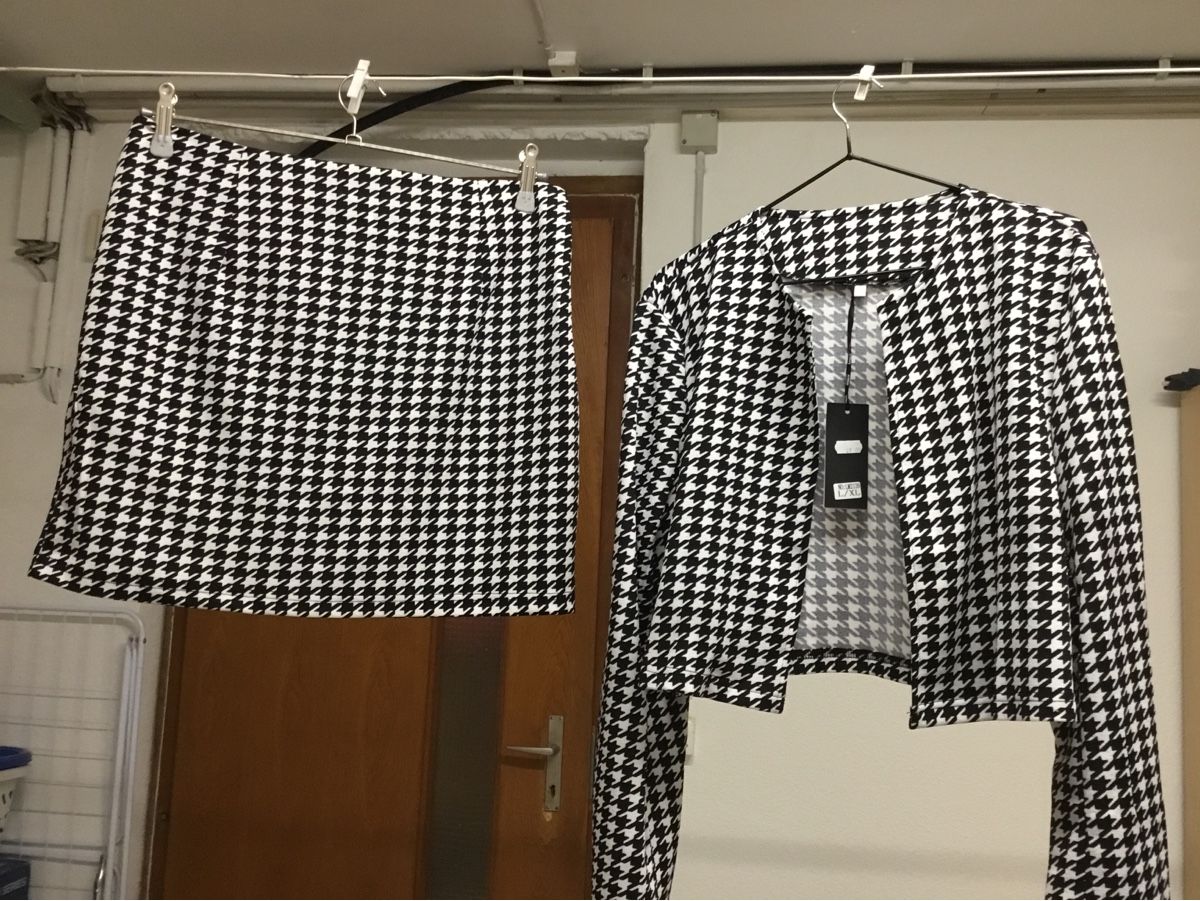 Completi & Tailleur: Jacke & Minirock Set Gr. L/XL neu – Nuovo (secondo la descrizione) da Aarau venduto da romiana01 9