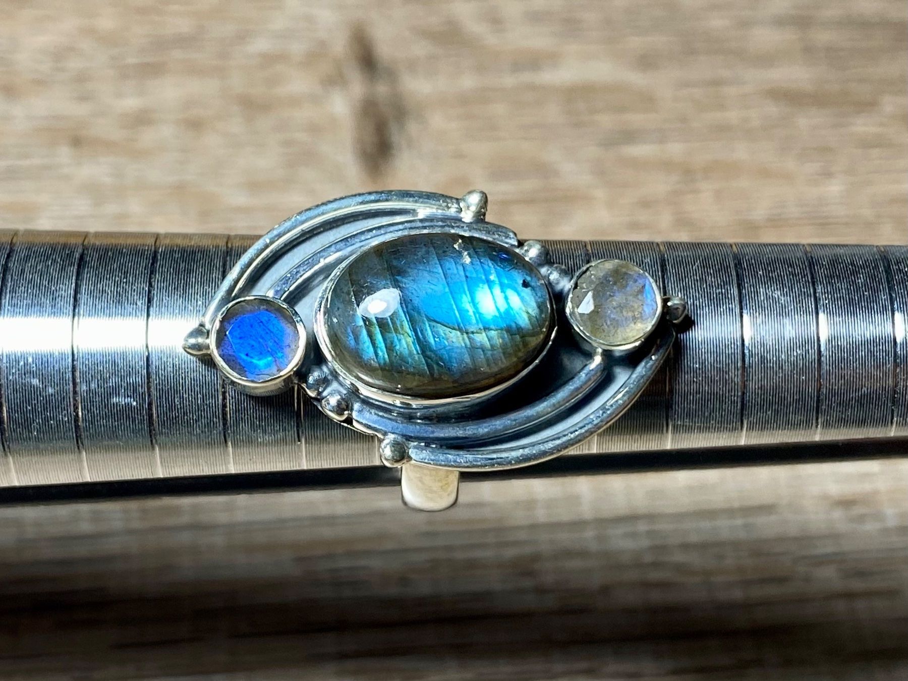Ringe: kunstvoller Silber(925)ring mit natürlichem Labradorit – Neu und originalverpackt aus Laax von Kiki_Kingdom3 8
