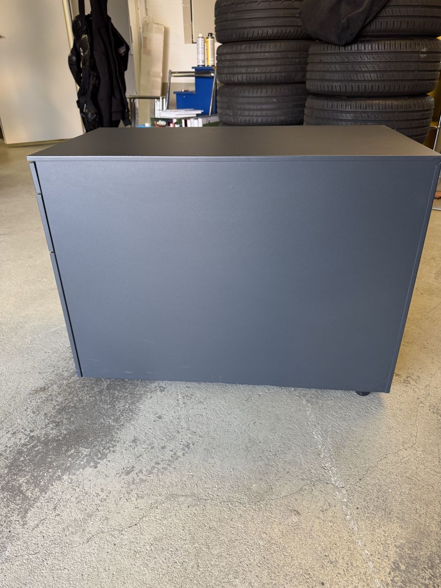 Eléments de bureau: Metall Korpus  – D'occasion à Frenkendorf par jorge0000 1