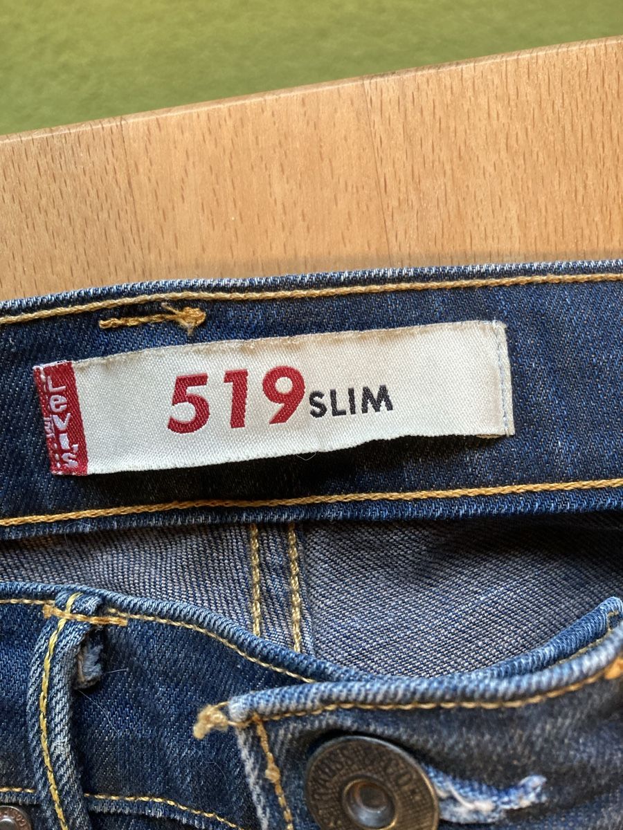 Levi's Jeans: Levis Jeans 519 Slim – Usato da Seuzach venduto da StanleyCup91 3