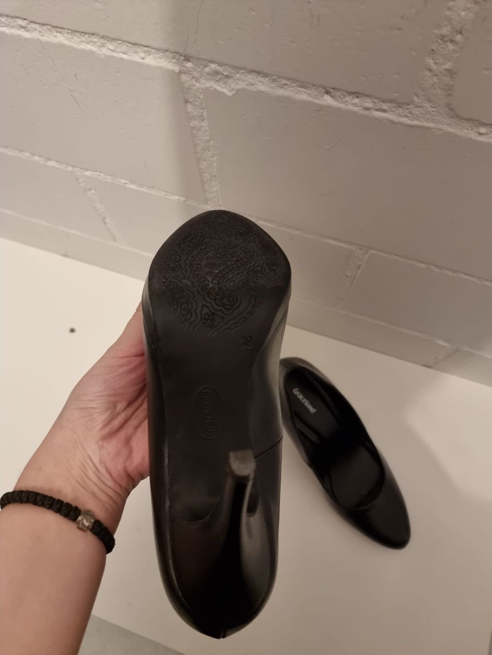 Scarpe da donna: Pumps Grösse 39 – Usato da Weiach venduto da LemonJuice1995 2