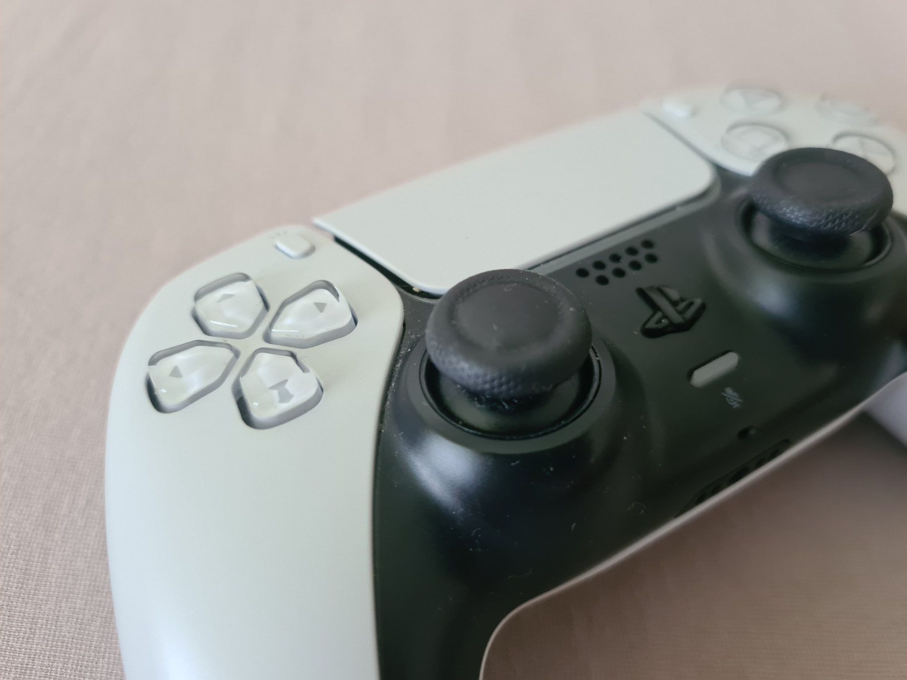 Manettes: Playstation 5 Controller – D'occasion à Grosswangen par Spieler10 2