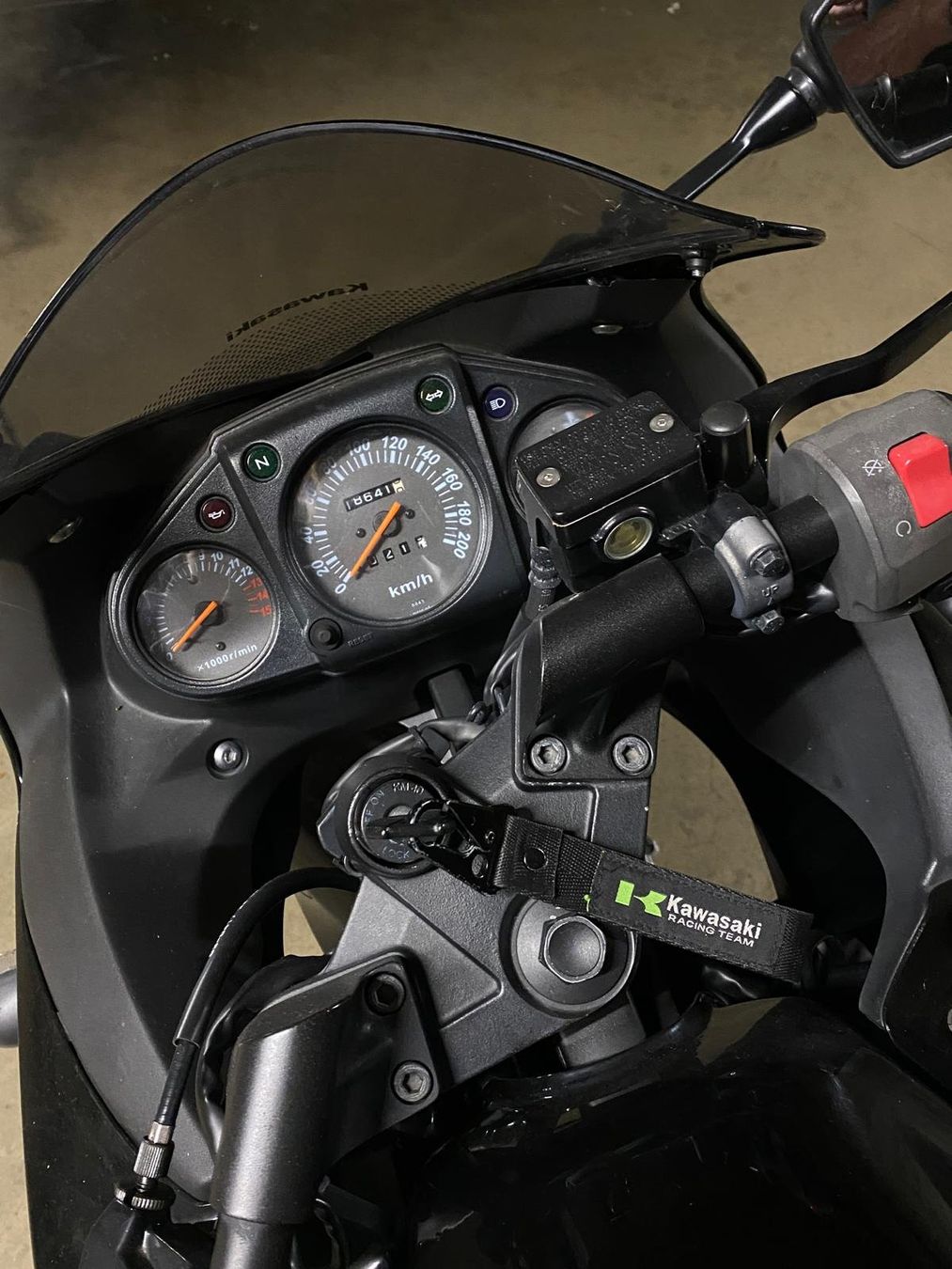 Kawasaki Strada: Kawasaki Ninja 250R – Usato da Binningen venduto da speleo_basel 3