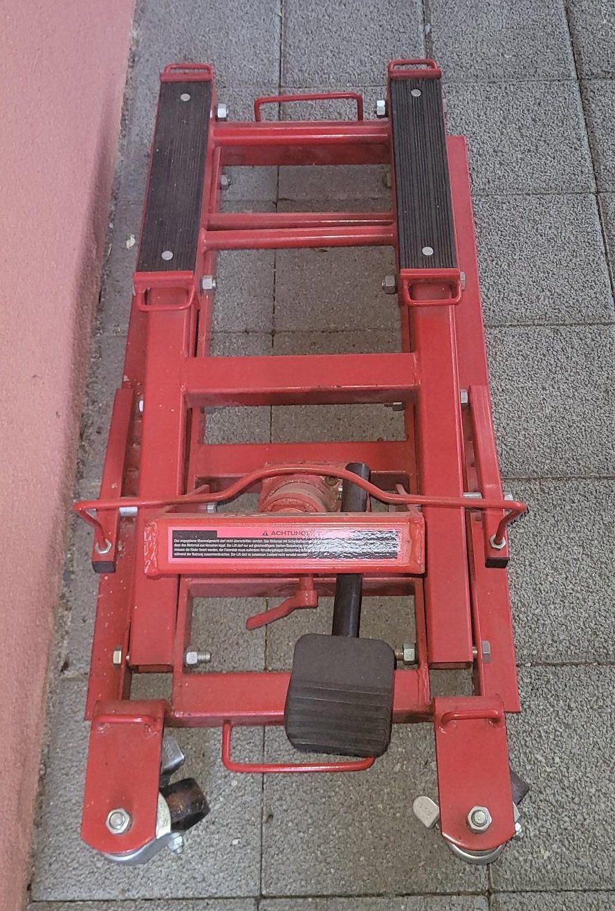 Lève-moto, crics: Motoradhebebühne 680 kg – D'occasion à Dussnang par Tune0 2