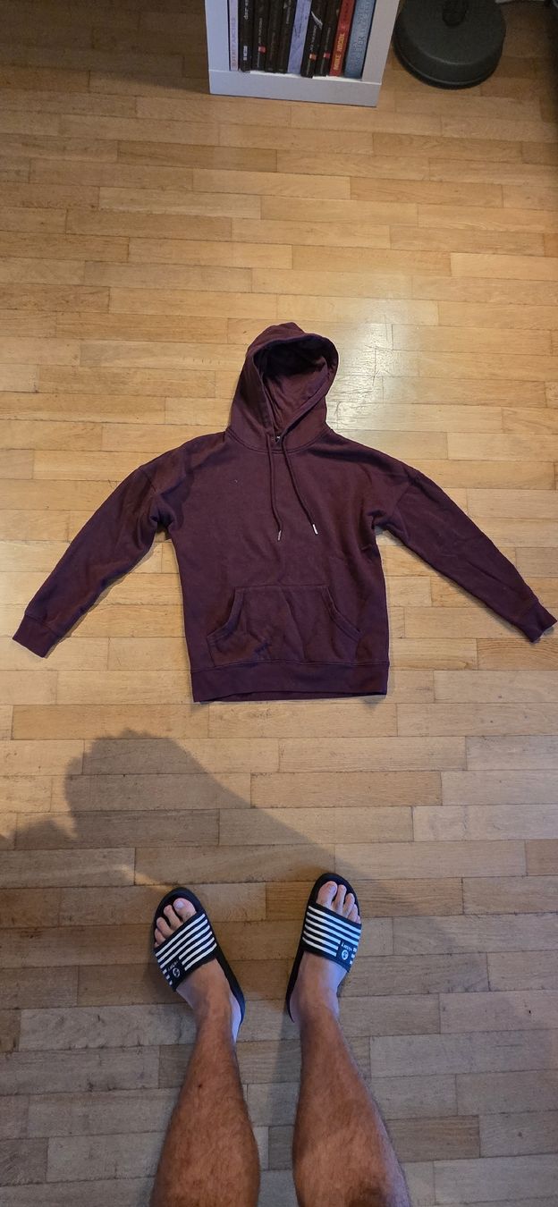 New Look Maglioni & Felpe: Hoodie – Usato da Bern venduto da flowjoes 1