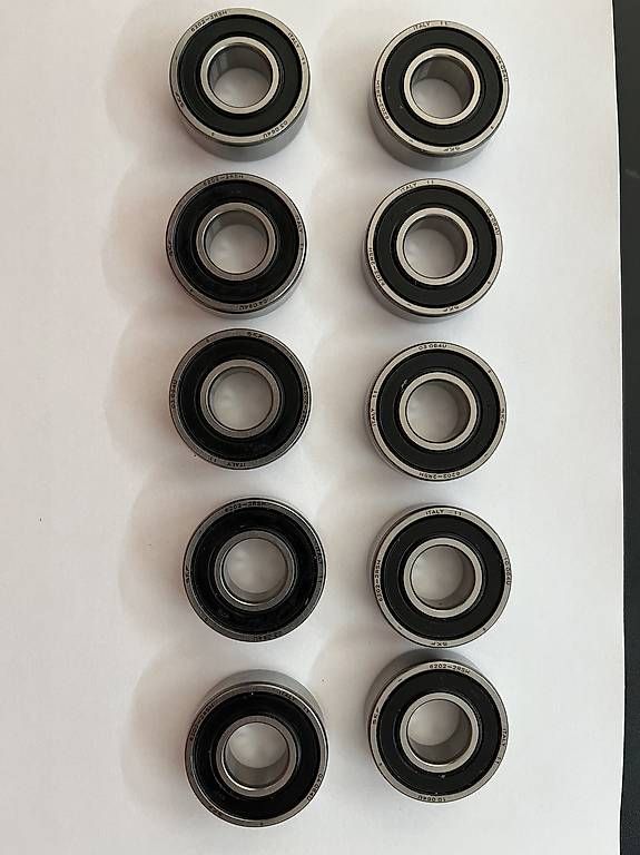 Cuscinetti a sfere: Cuscinetti SKF 6202-2RSH – Usato da Pregassona venduto da simone.carpeggiani