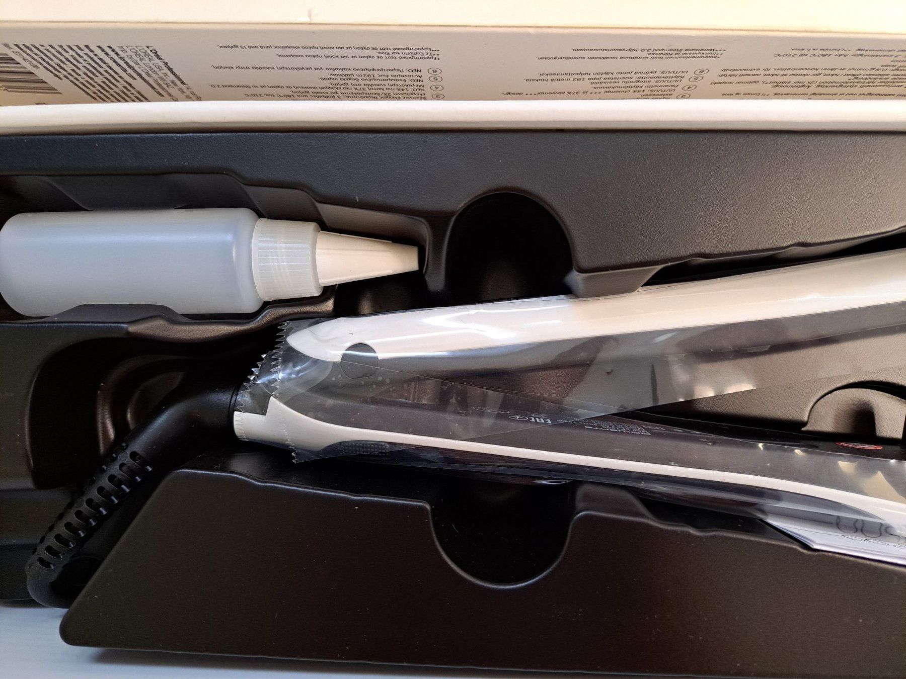 Rowenta Piastre & Arricciacapelli: Loreal Professionnel SteamPod 3.0 Glätteisen mit Wasserdampf – Nuovo e nell'imballaggio originale da Hauptwil venduto da ms6_x9gg 4