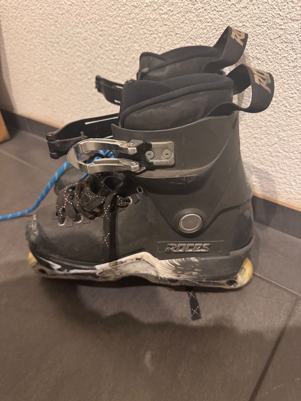 Pattini in linea & Pattini a rotelle: Roces Inlineskates, Grösse 39 – Usato da Wetzikon ZH venduto da Honegger
