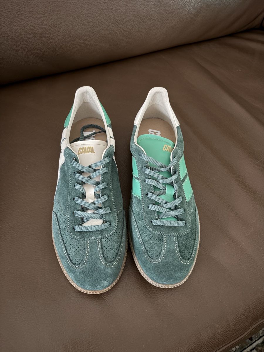 Scarpe da uomo: Sneakers Caval Pulse - Jade Forest - Pointure: 44 - Neuf – Nuovo (secondo la descrizione) da Meyrin venduto da Samos23