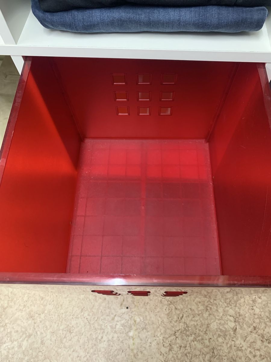 Ikea Sistemi di archiviazione: IKEA Box LEKMAN rot (mit rotem Boden) – Usato da Winterthur venduto da amapola 2