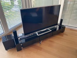 Fernseher und Fernsehmöbel