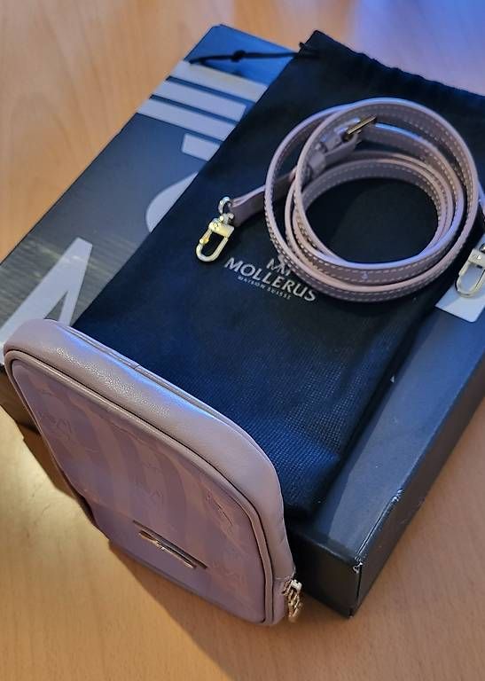 Taschen für Damen: Maison Mollerus Wildhorn – Gebraucht aus Tiefencastel von Aja70 2
