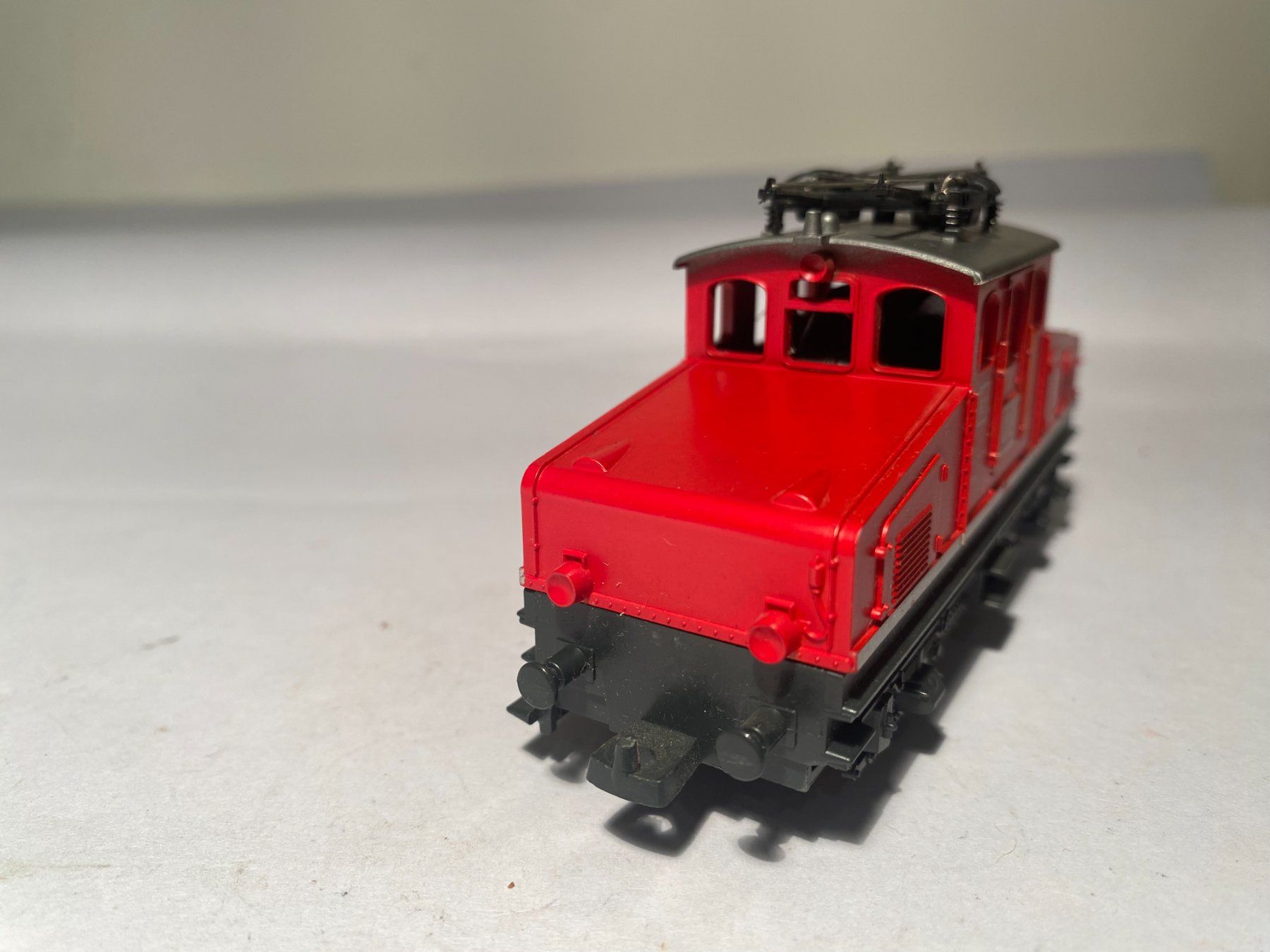 Lima Modellini di ferrovie: LIMA, Rangierlok BBC Werkslok 02 rot, DC Analog – Usato da Buchrain venduto da Modellbahn11 5