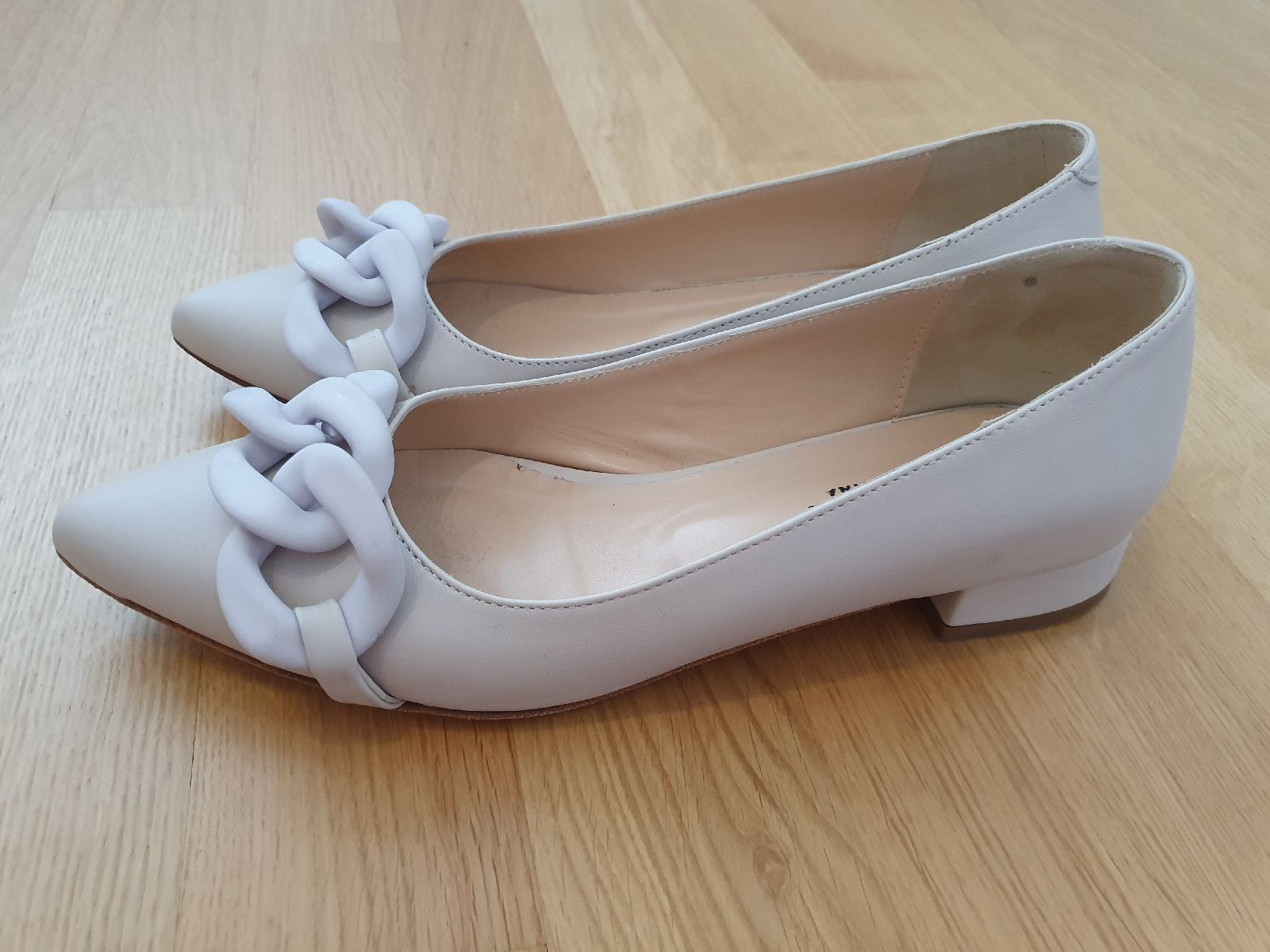 Damenschuhe: Lederballerina beige Grösse 39 – Neu (gemäss Beschreibung) aus Wettingen von __Dom__ 1