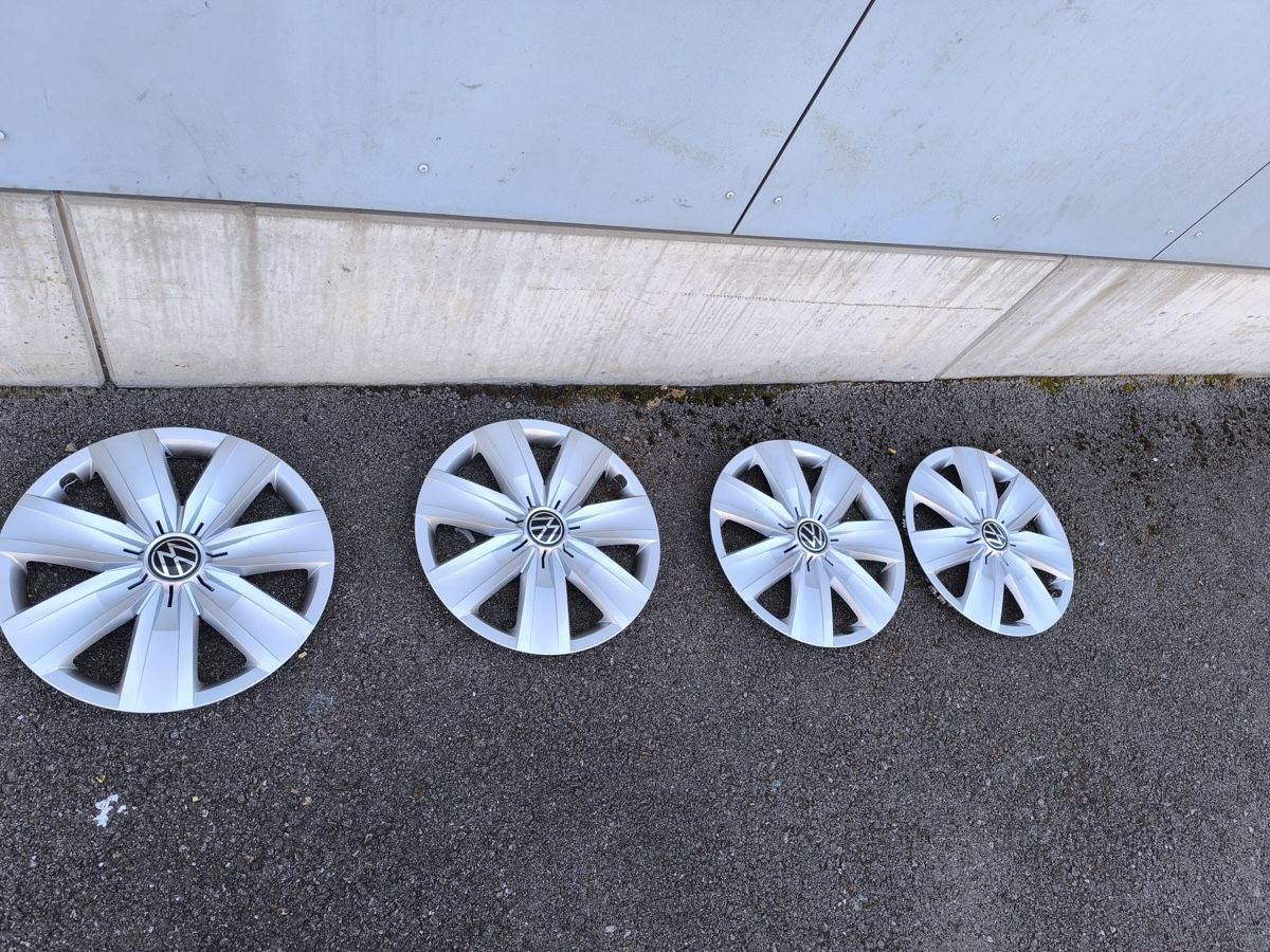 Pneumatici & Ruote complete: 4x VW t roc Radkappen / Nabendeckel – Usato da Fislisbach venduto da Brandopfer810 1