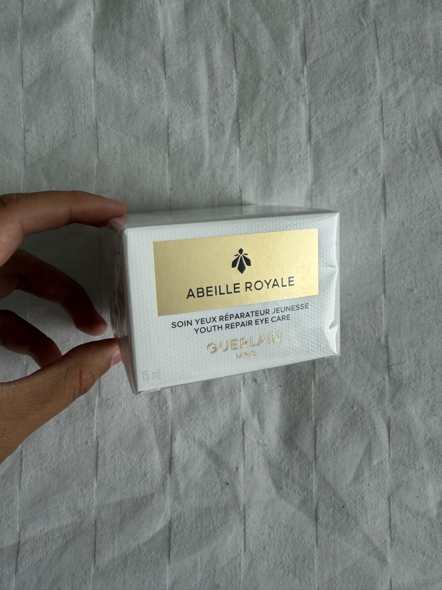 Guerlain Cura del viso: Crème Yeux Abeille Royale Guerlain  – Nuovo e nell'imballaggio originale da Le Lignon venduto da hzrl