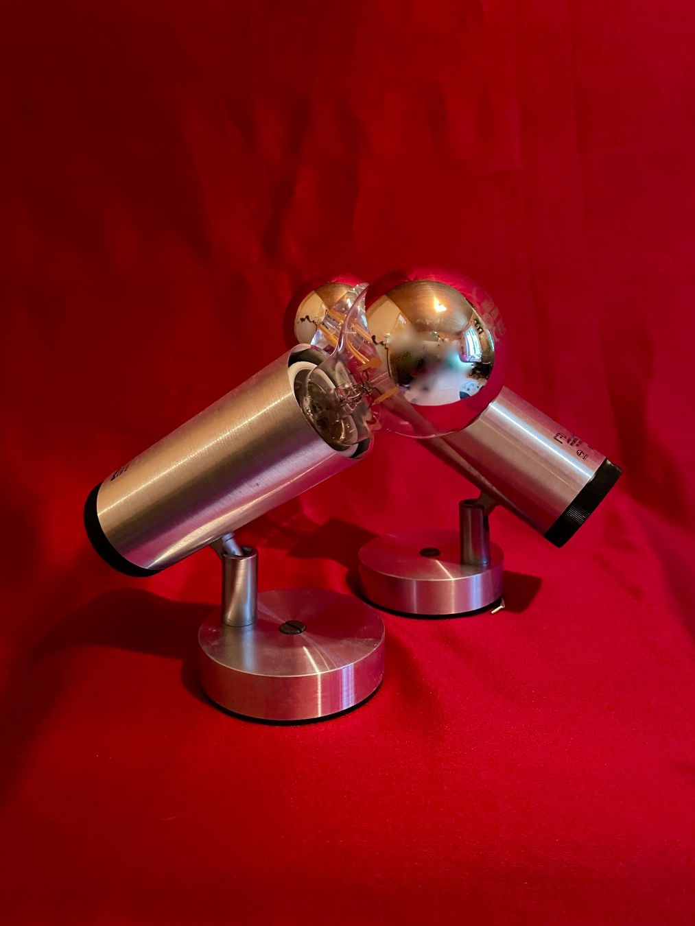 Philips Lampade: Paire de Spots/appliques, " Phillips", Année 70 – Usato da Prez vers Siviriez venduto da Mistinguette