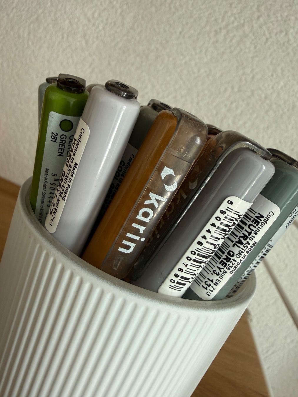 Penna & Evidenziatori: lot de stylos brushmarker Karin – Usato da Marly venduto da FabienD 1