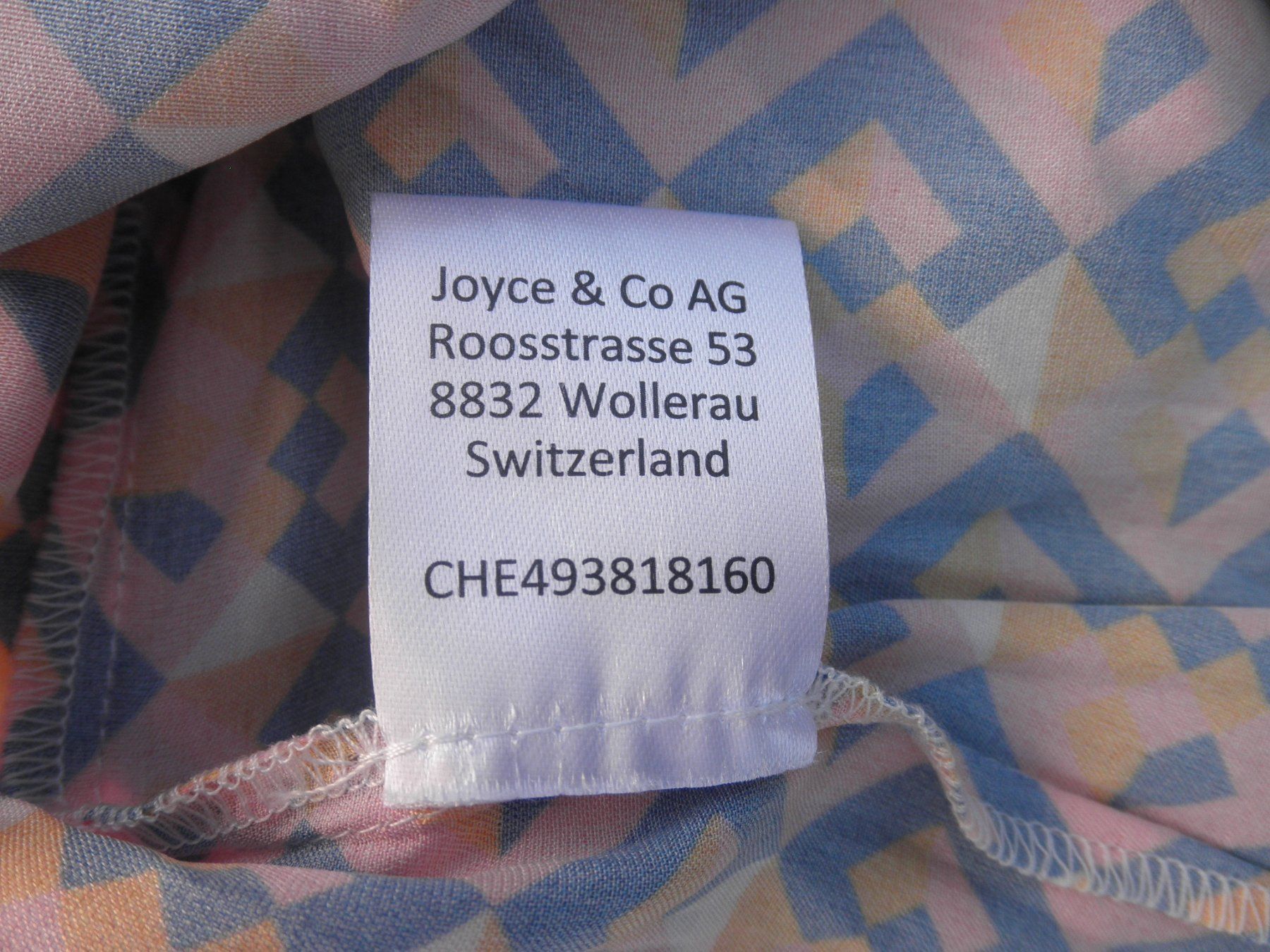 Kleider: Seidenkleid von Joyce & Co Wollerau – Neu (gemäss Beschreibung) aus Buttwil von Engelhaar 5