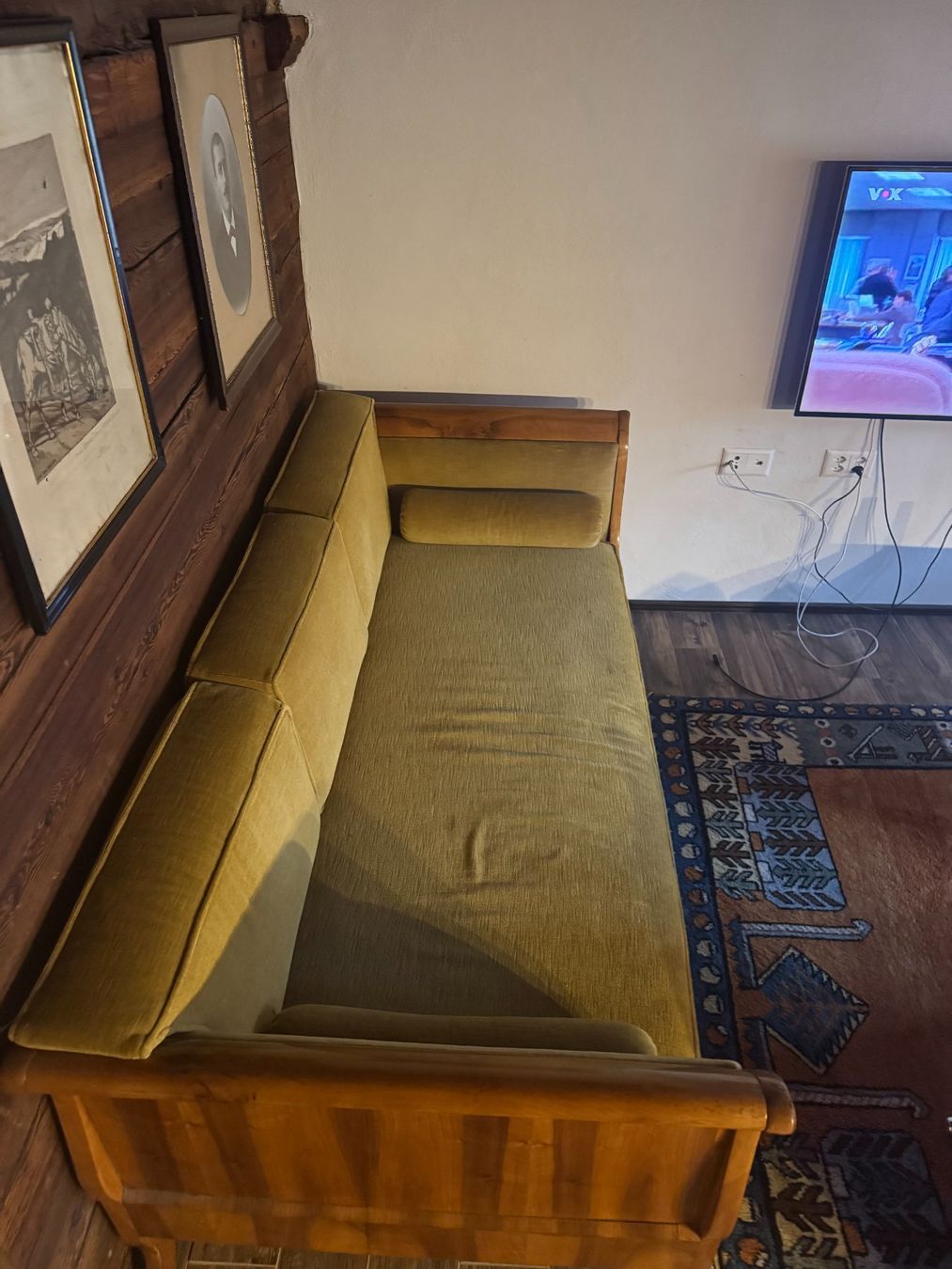 Sofas: Antikes Sofa – Gebraucht aus kiesen von ducatimaa 2