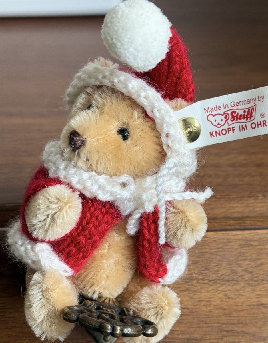 Steiff Jouets: Bär von Steiff 1996 Weihnachtsbaum Bär – Neuf avec emballage d'origine à Mumpf par A_B_E