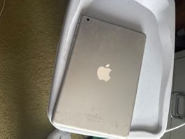 Ipad mini - A1432 - icloude / Display ganz!!!