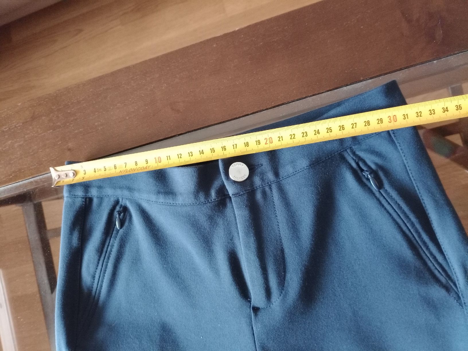 Tommy Hilfiger Pantaloni: Damen Hosen Hilfiger – Usato da Disentis-Muster venduto da Bix03 4